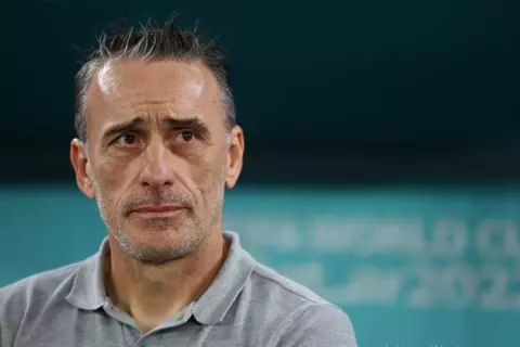 وكيله ليلا كورة: باولو بينتو لديه أسباب تمنعه من قبول عرض الأهلي